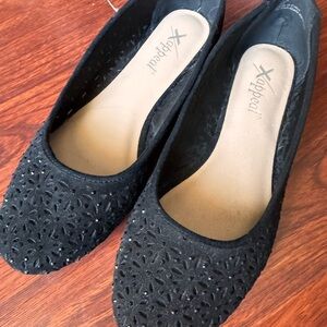 NEW- Xappeal Black Floral Cutout Flats